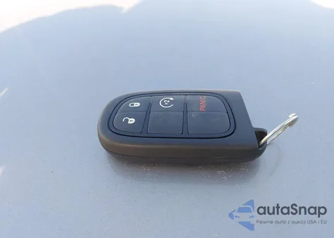 2017 Jeep Cherokee Limited z USA, uszkodzony, nr VIN 1C4PJMDB0HW556817